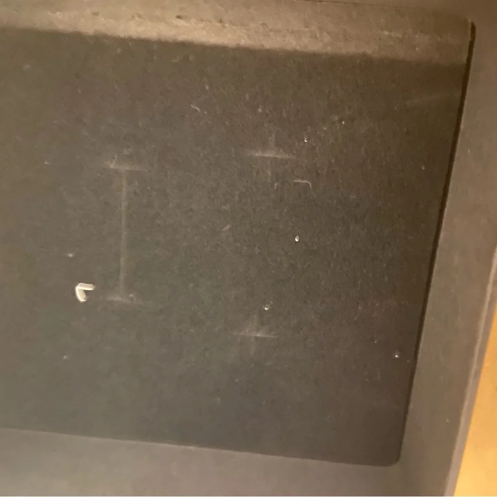 Gold stainless steel chain necklace
18mm - Picture 5 of 6